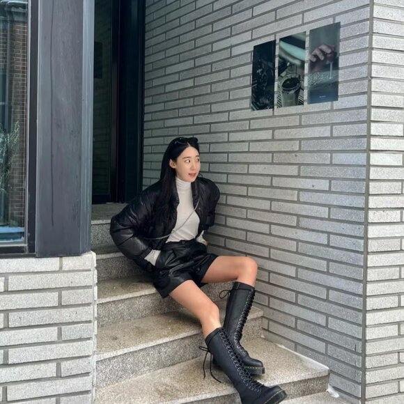 New in box Dr. Martens 1b60 bex pisa 20 eye knee high boots - Picture 7 of 7